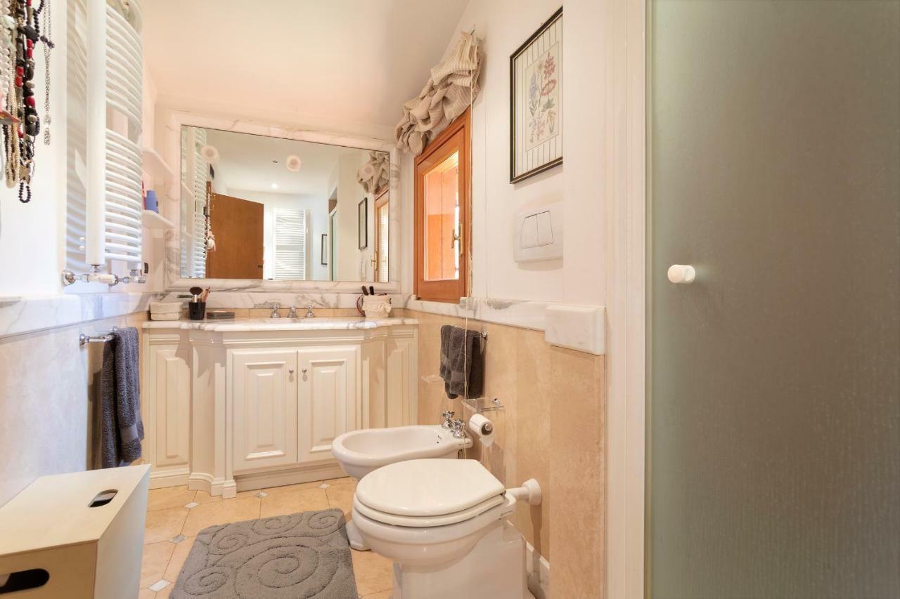 Villa In Via Della Marcigliana Casale Torre San Giovanni Zewnętrze zdjęcie