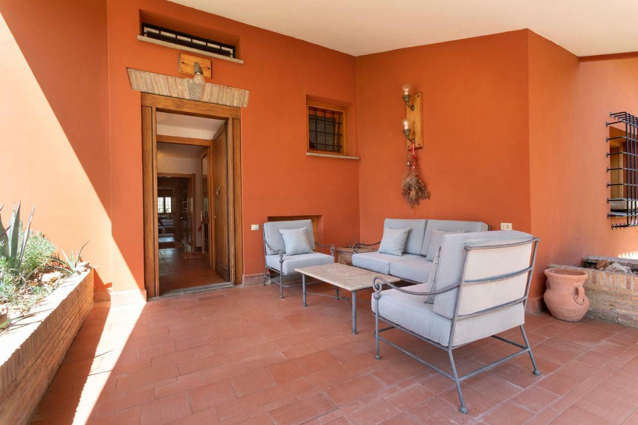 Villa In Via Della Marcigliana Casale Torre San Giovanni Zewnętrze zdjęcie