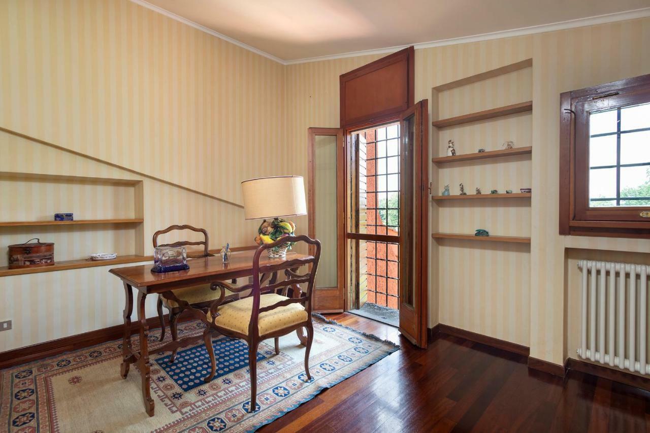 Villa In Via Della Marcigliana Casale Torre San Giovanni Zewnętrze zdjęcie